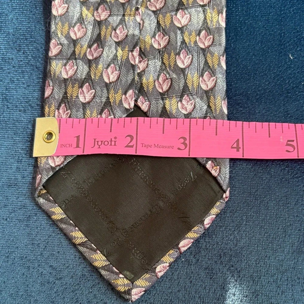 Ermenegildo Zegna Pink and Yellow Floral Silk Tie Blue Grey Base